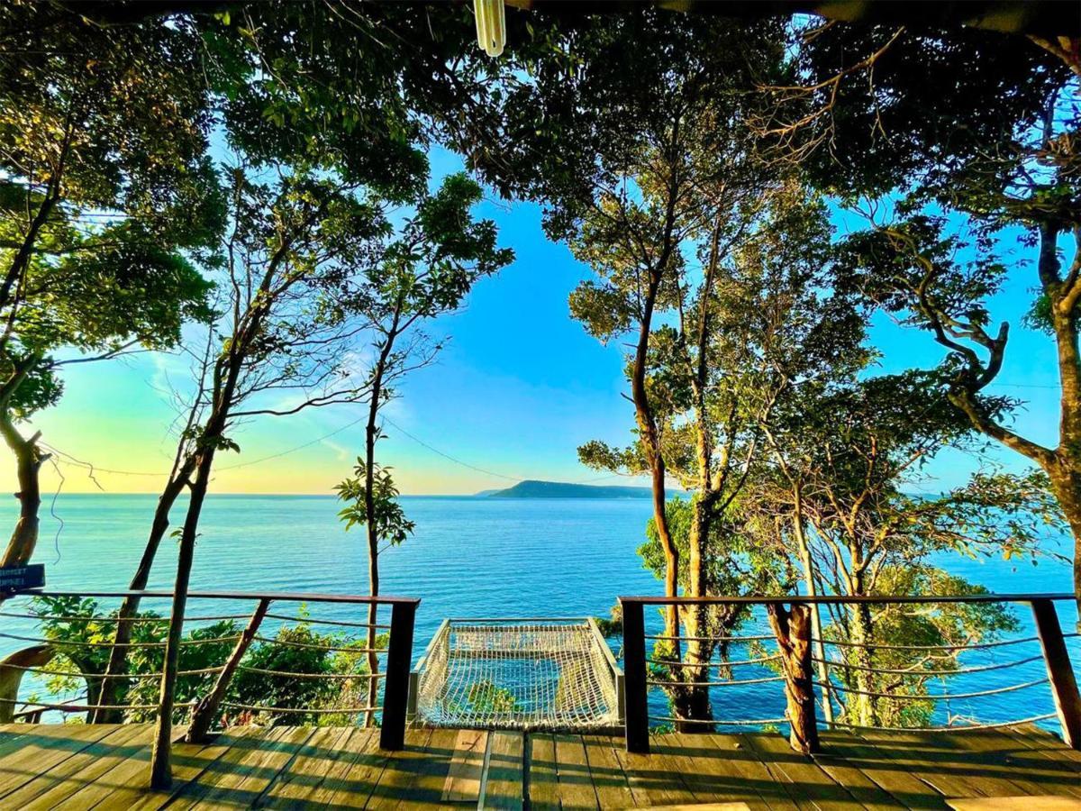The Cliff Hostel, M'Pay Bay Ронгсанлем Экстерьер фото