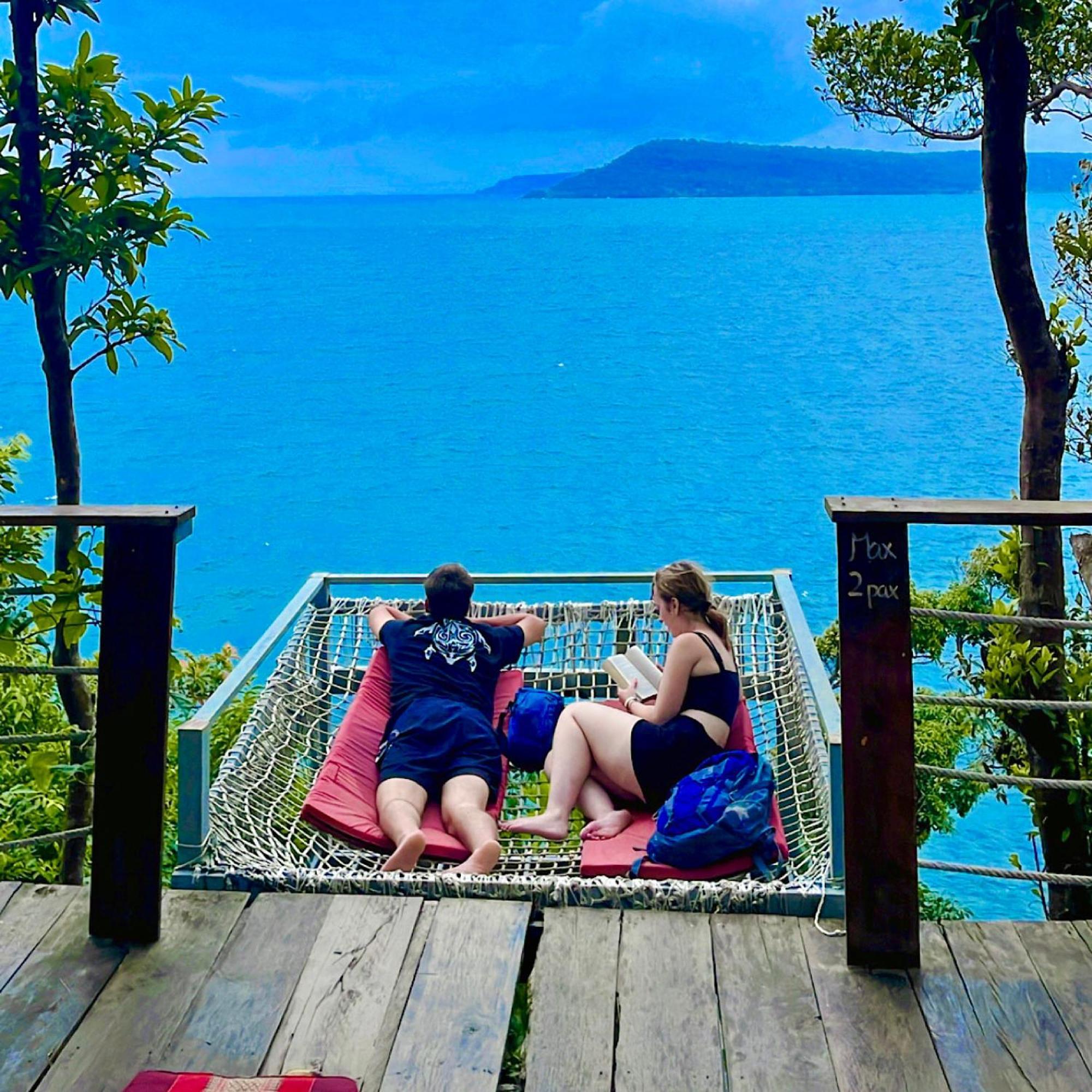 The Cliff Hostel, M'Pay Bay Ронгсанлем Экстерьер фото